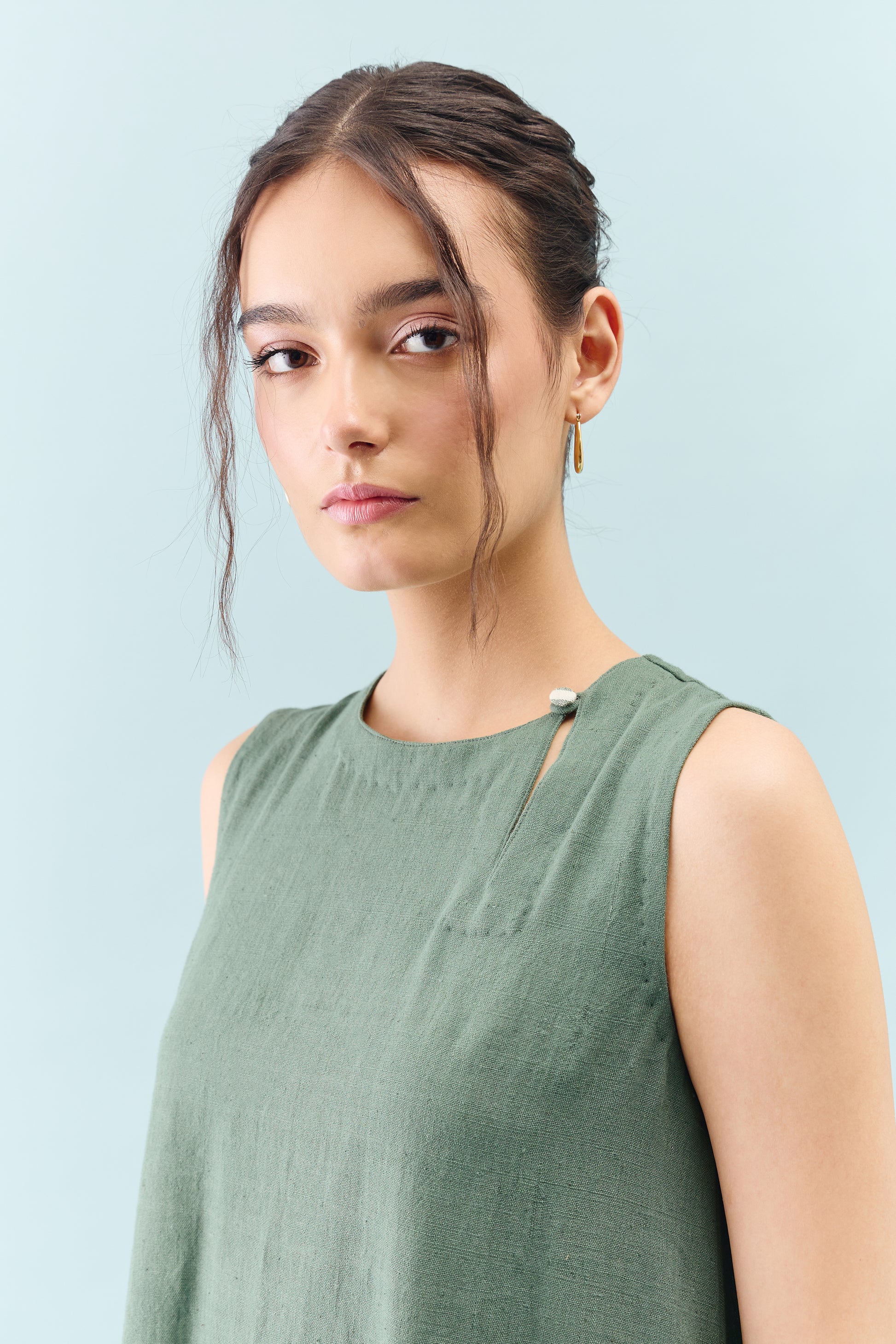 Qutn Green Embroidered Coord Set
